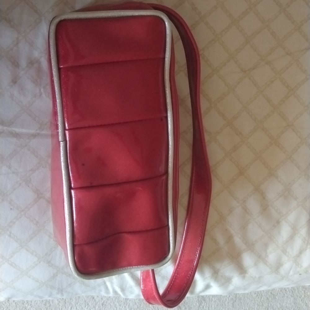 Hot Rod Vinyl Purse - Picture 7 of 13